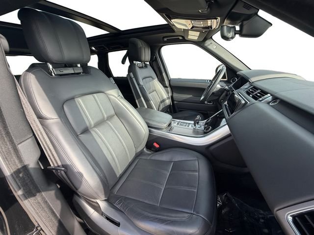 Used 2019 Black Land Rover HSE image 16