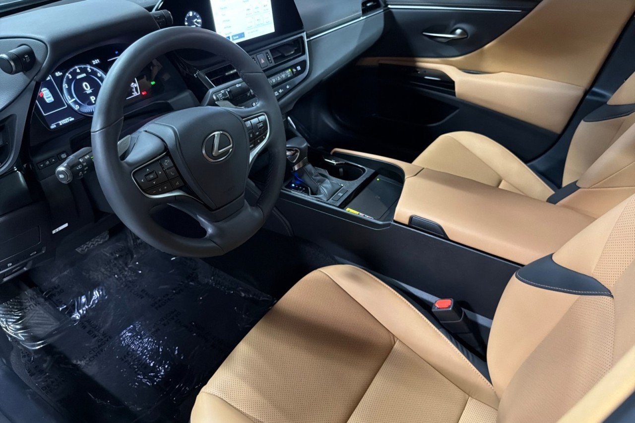 Used 2024 GRAPHITE GREY METALL Lexus ES 350 image 9