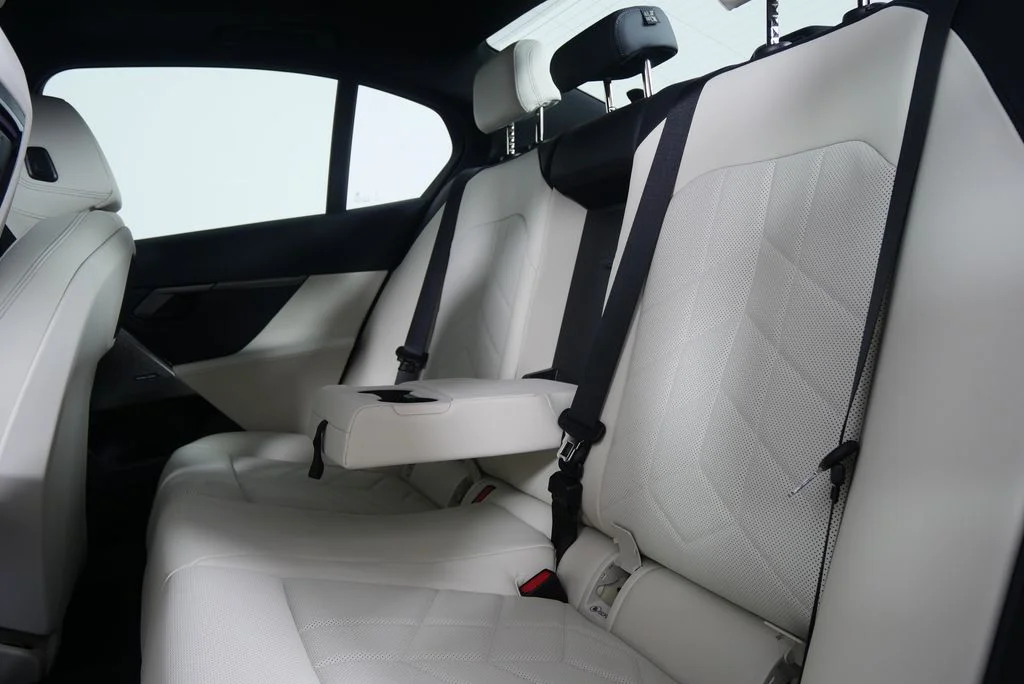 2026 BMW 5 Series 530i - Photo 15