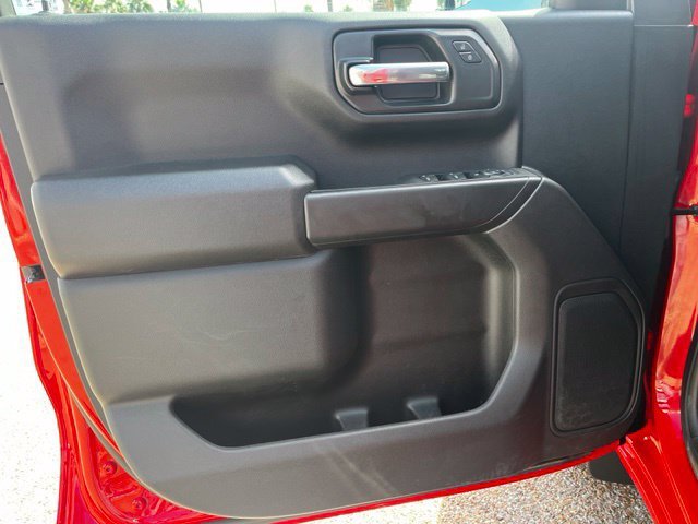 Used 2025 Red Hot Chevrolet Custom image 26