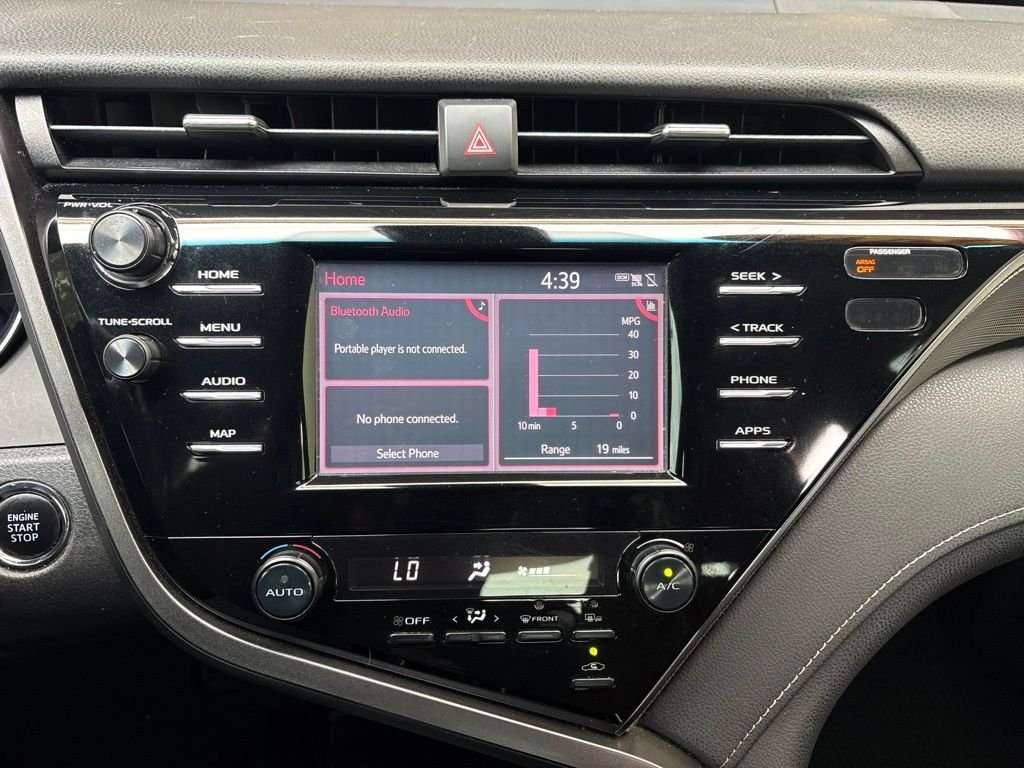 Used 2019 Black Toyota SE image 21