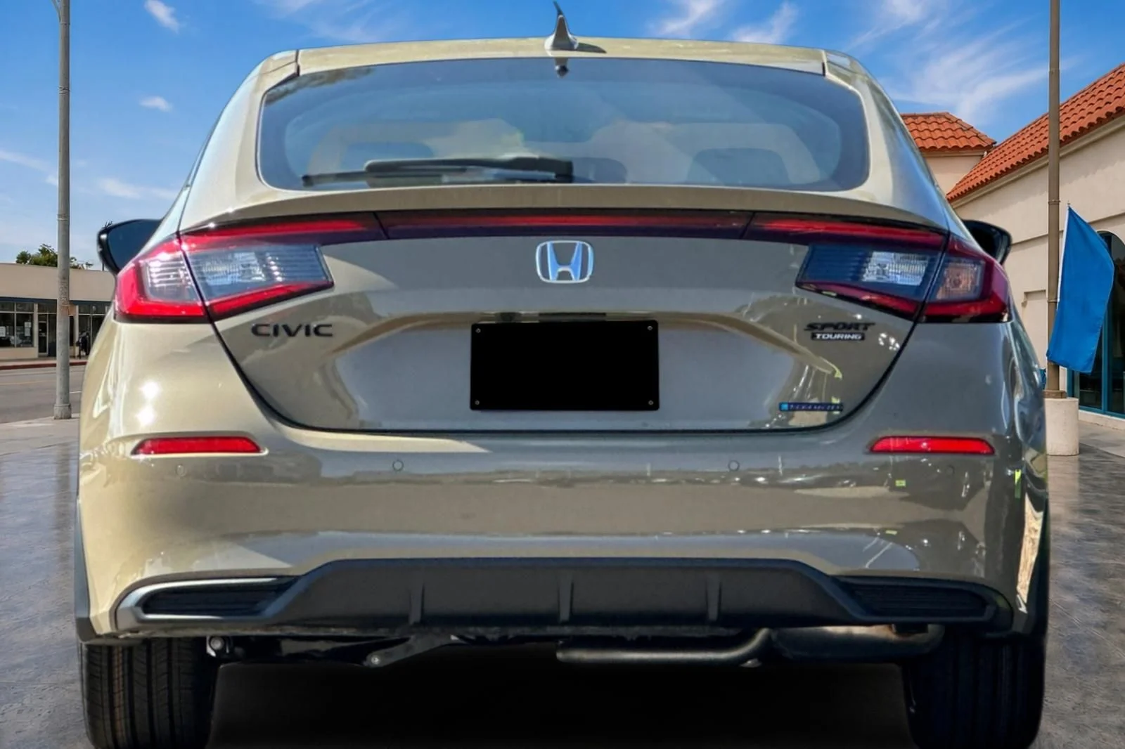 New 2026 Sand Dune Pearl Honda Sport Touring image 5