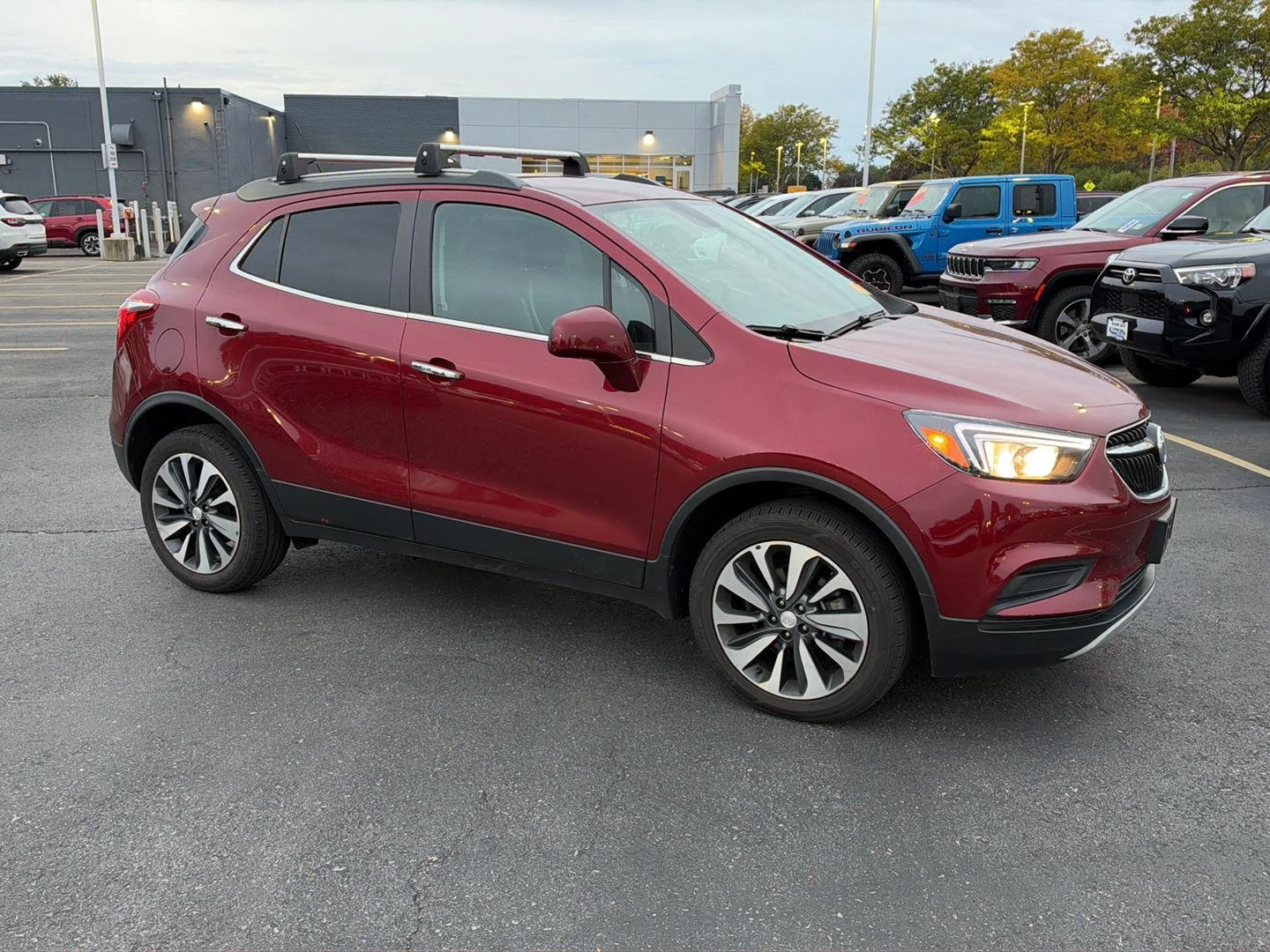 Used 2022 Cinnabar Metallic Buick Preferred image 11