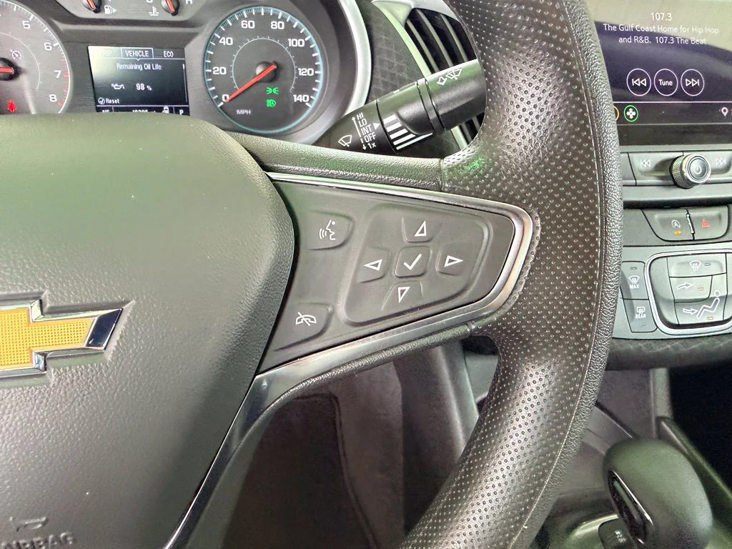 Used 2025 Gray Chevrolet LT image 20