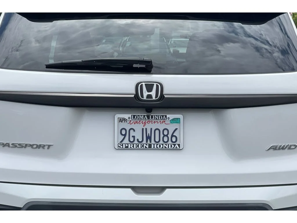 Certified Used 2023 Platinum White Pearl Honda AWD EX-L image 49