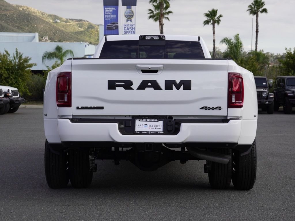 New 2026 Bright White Clear-Coat Exterior Paint RAM Laramie image 4