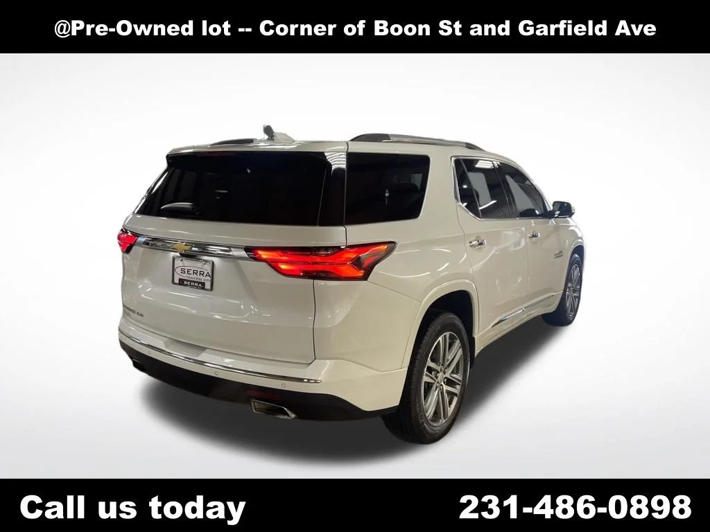 Used 2023 Beige Chevrolet High Country image 5