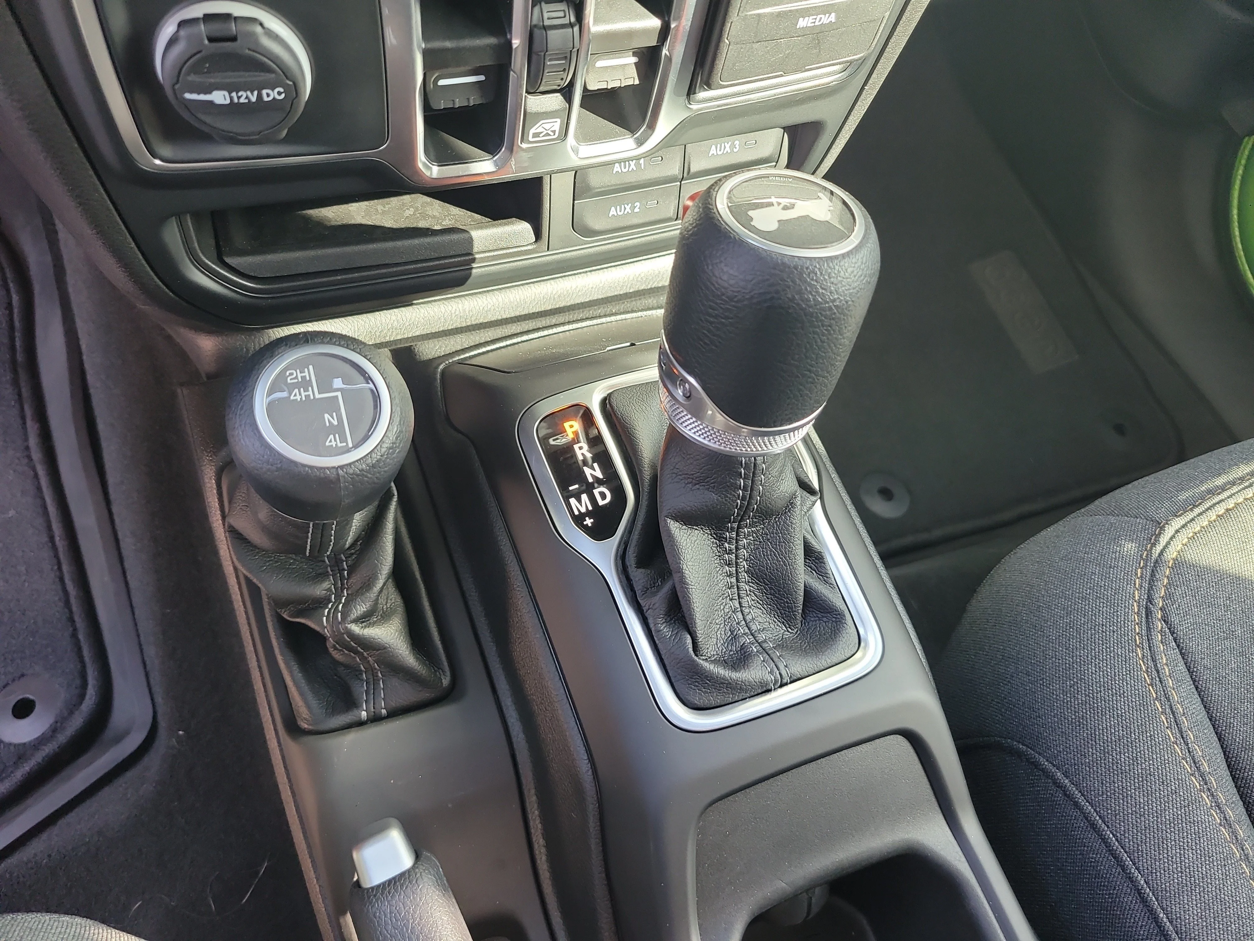 Used 2025 Mojito Clearcoat Jeep Sport S image 23