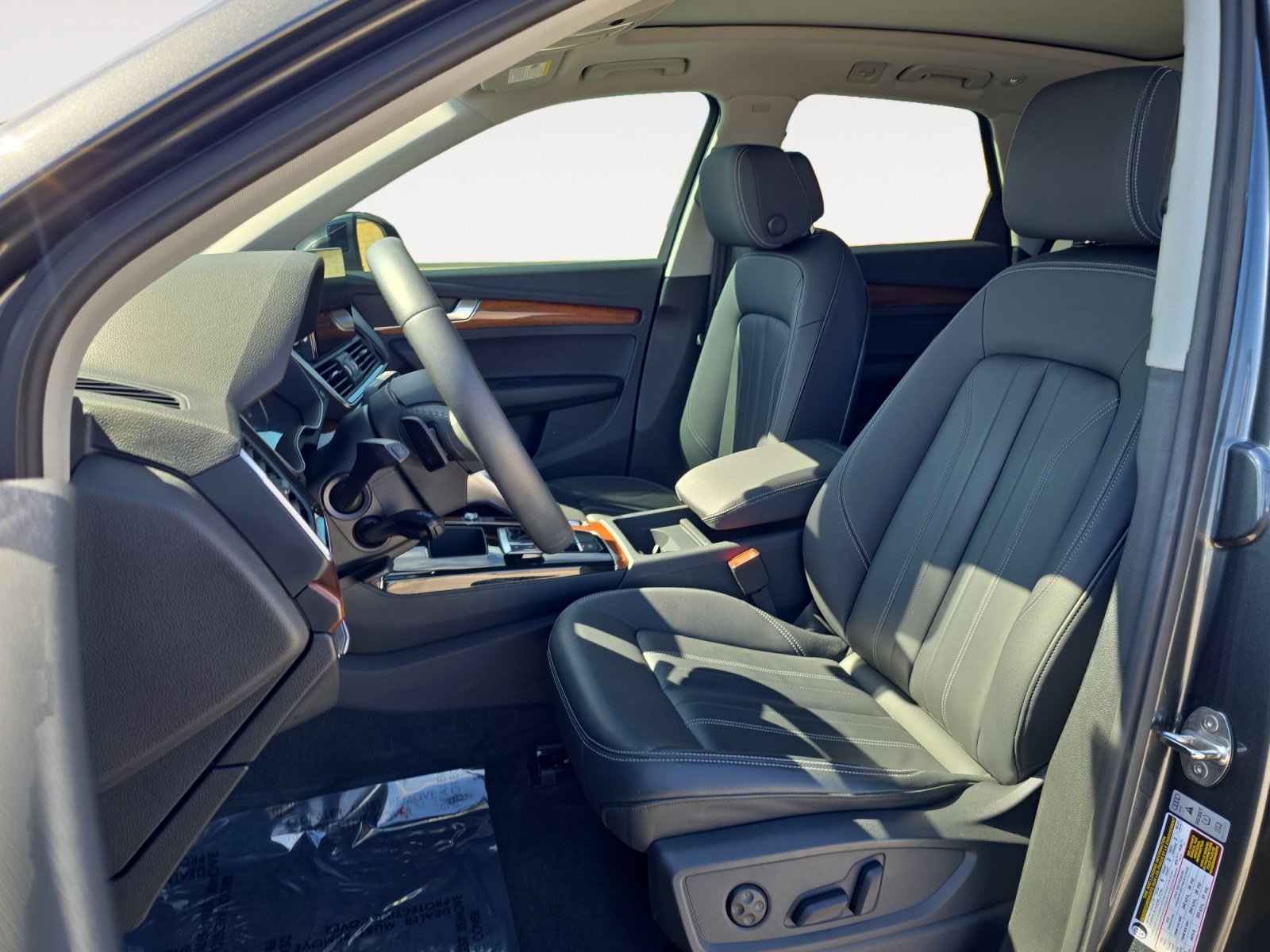 2023 Audi Q5 Premium - Photo 19