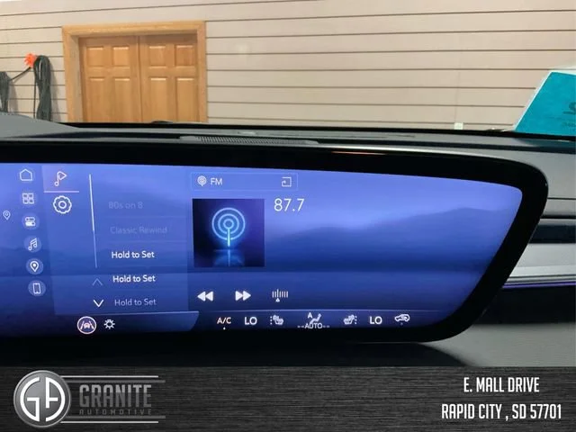 2026 Buick Enclave Sport Touring - Photo 15