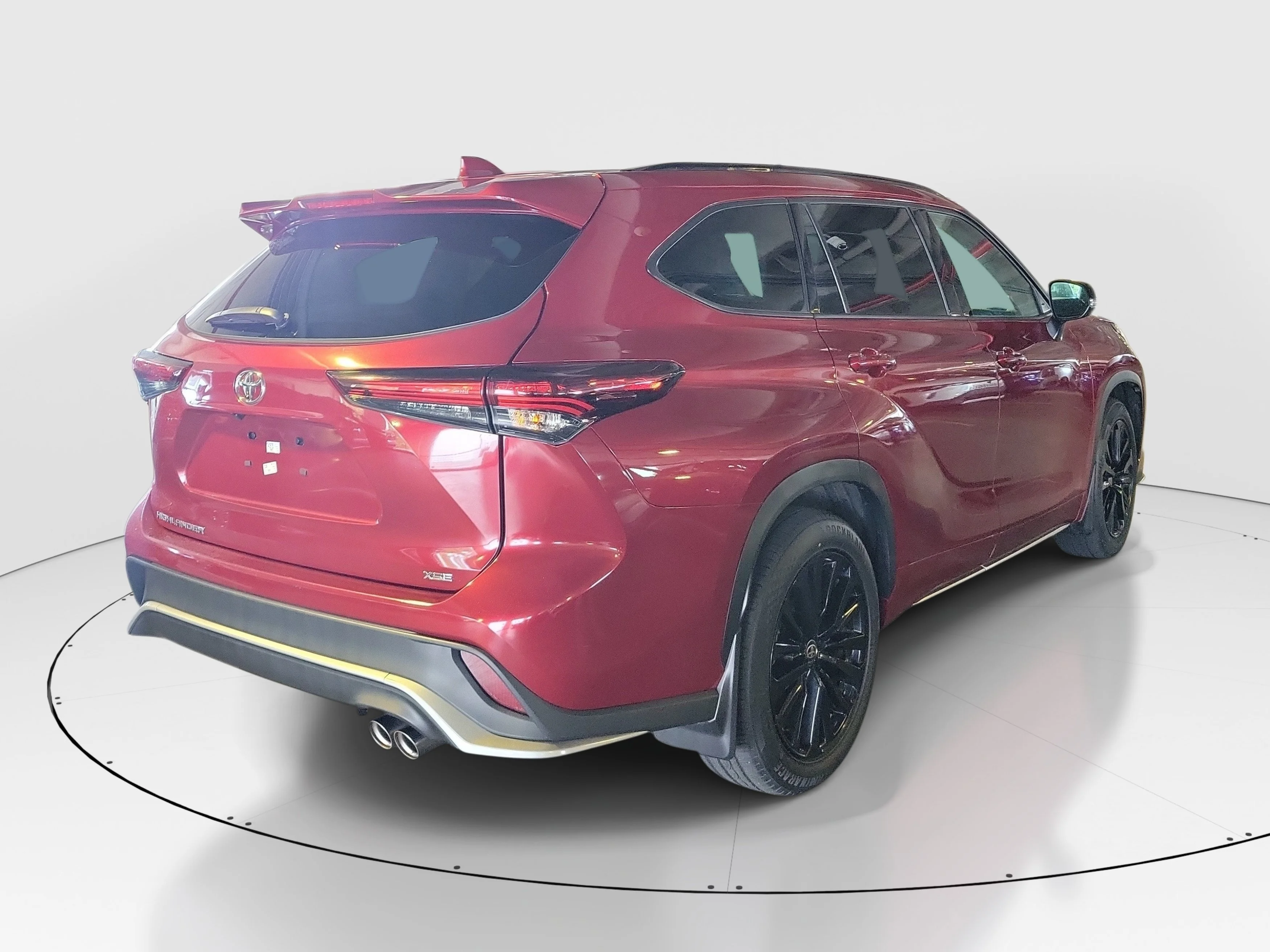 Used 2024 Ruby Flare Pearl Toyota XSE image 6