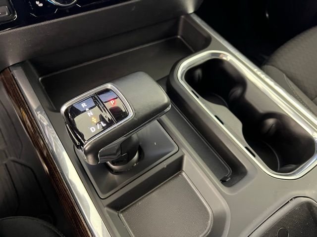Used 2023 Silver GMC Elevation image 30