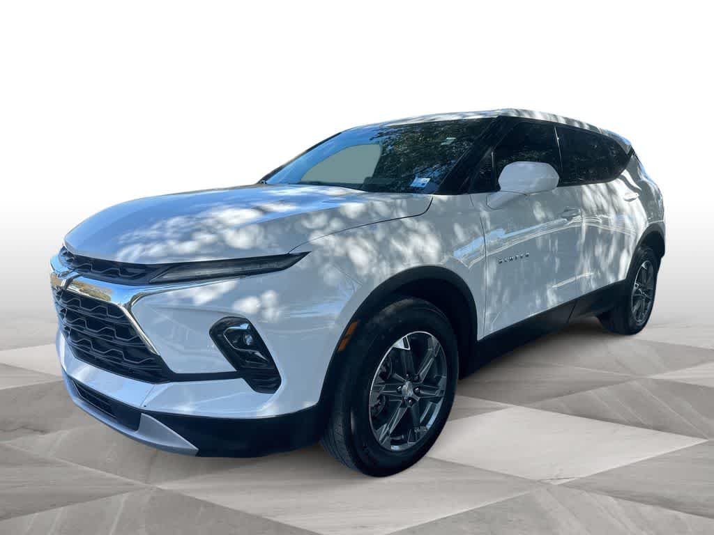 2024 Chevrolet Blazer 2.0T 2LT FWD's photo