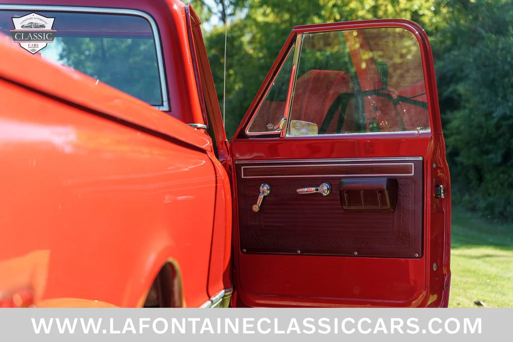 Used 1970 Red Chevrolet  image 53