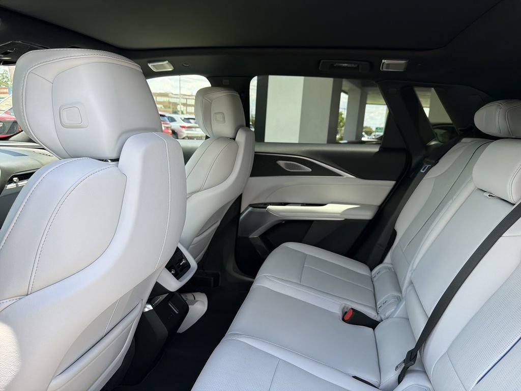 2026 Cadillac LYRIQ Premium Sport - Photo 14