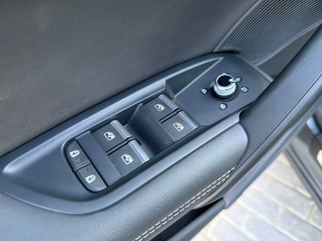 Used 2023 Daytona Gray Pearl Effect Audi 55 Premium Plus image 11