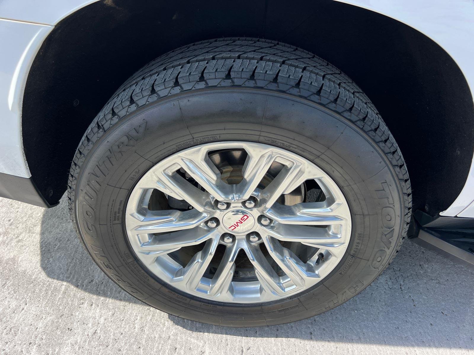 Used 2022 Summit White GMC SLT image 17