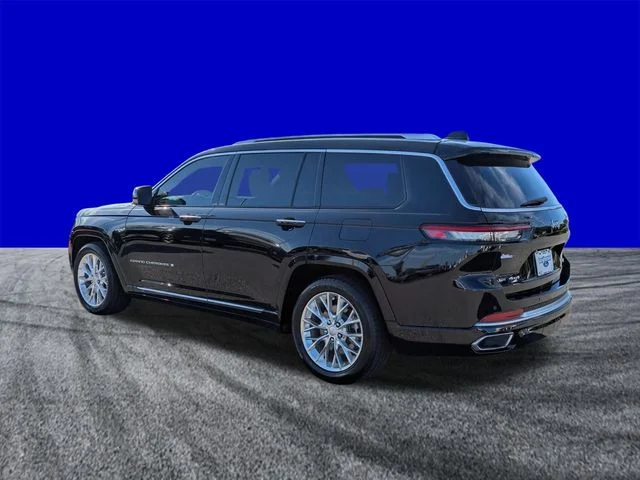 Certified Used 2021 Diamond Black Jeep Summit image 6