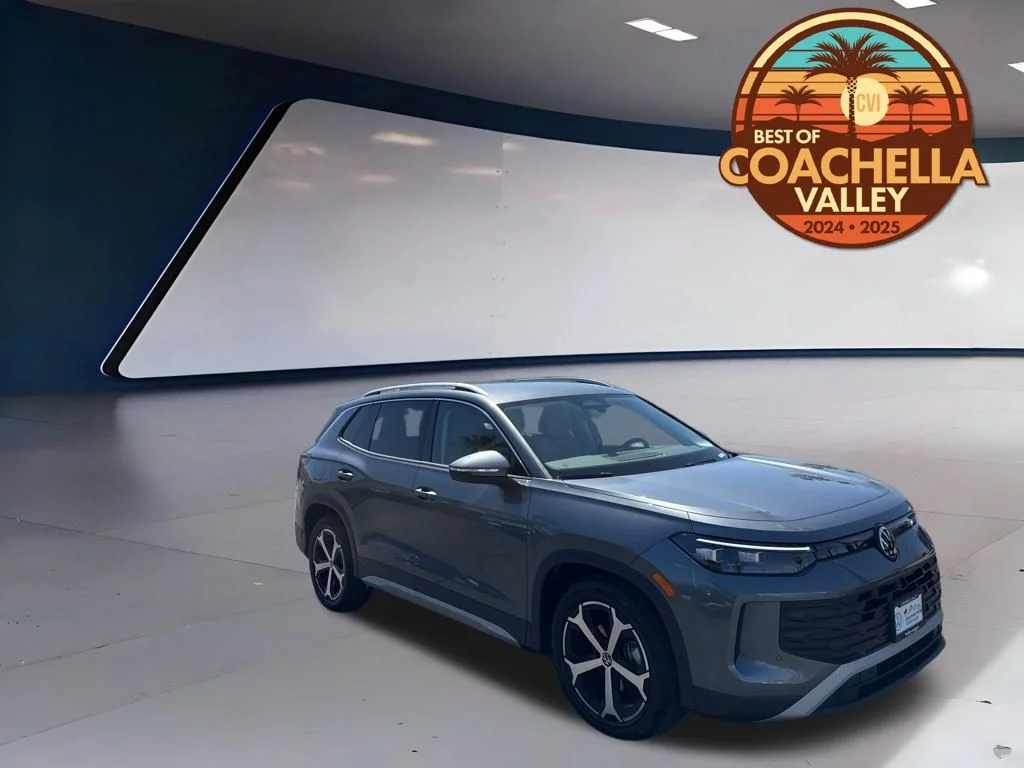 2026 Volkswagen Tiguan 2.0T SE's photo