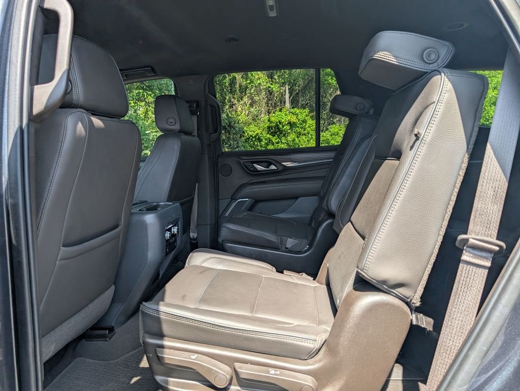 Used 2021 Green GMC Denali image 24