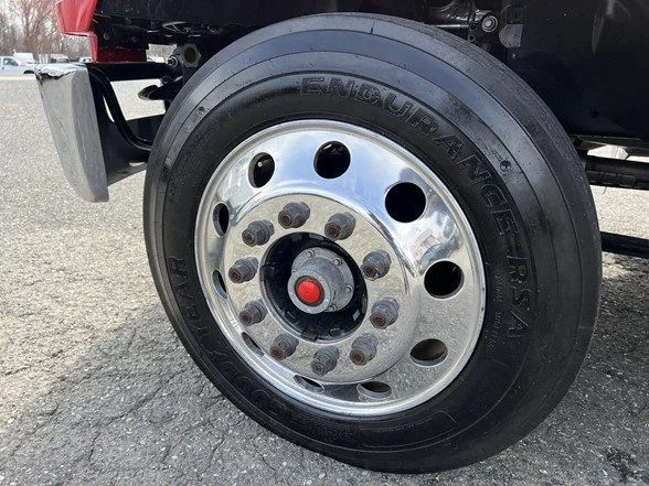 Used 2021 Red Ford Base image 26