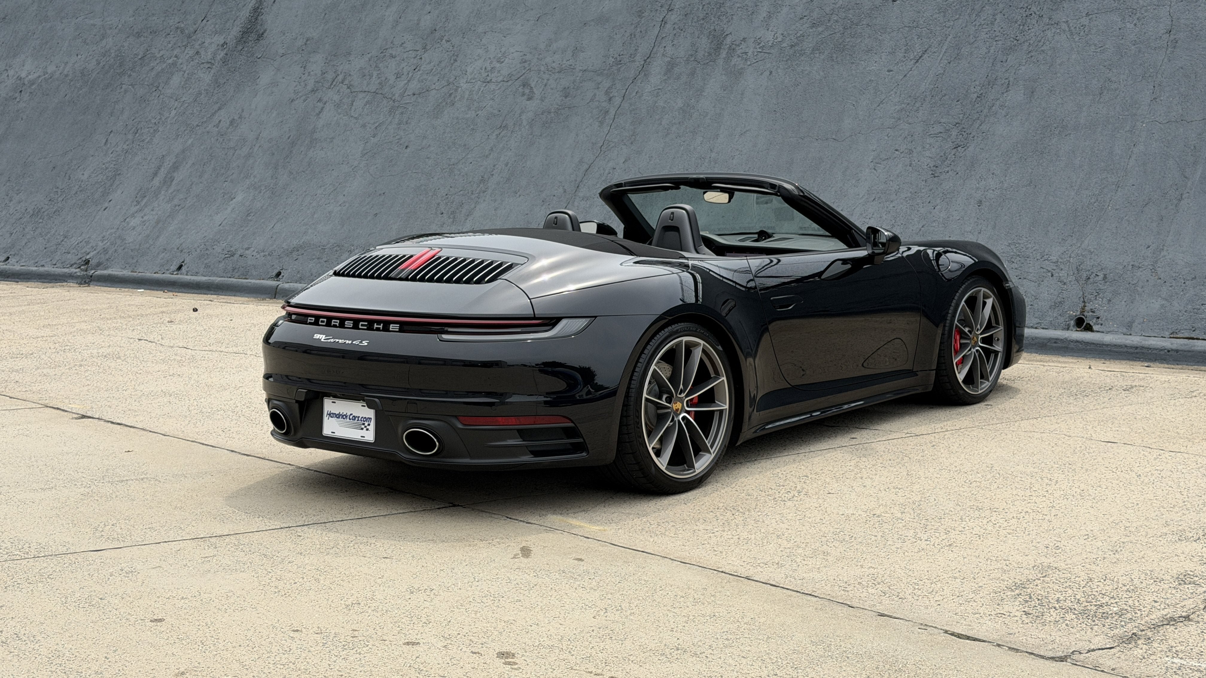 Used 2020 Black Porsche Carrera 4S Cabriolet image 3