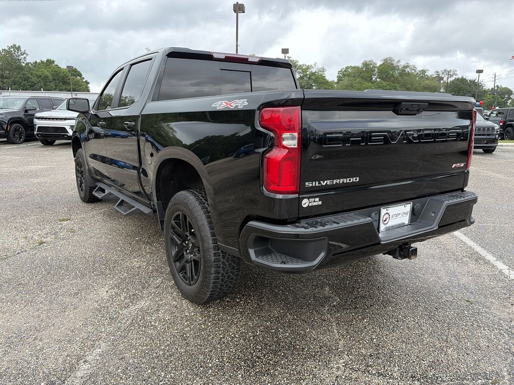 Used 2024 Black Chevrolet RST image 4