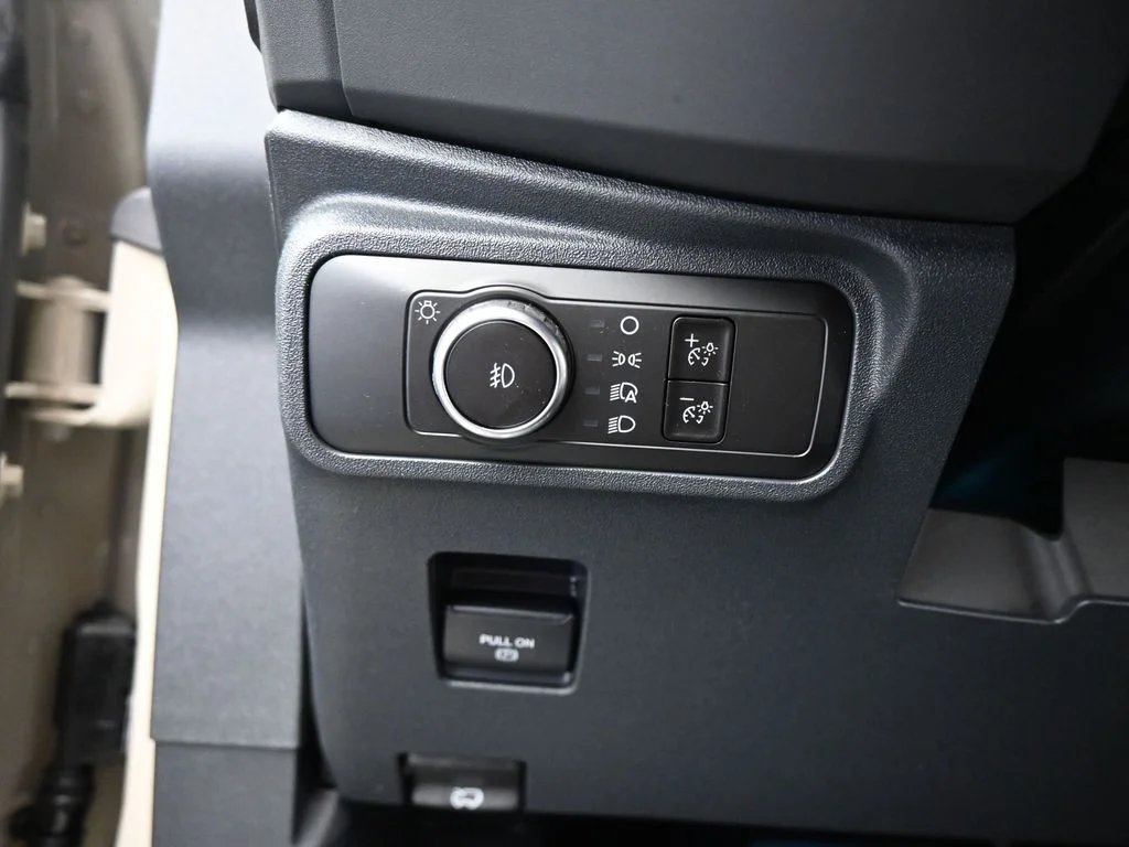 New 2026 Desert Sand Ford Outer Banks image 11