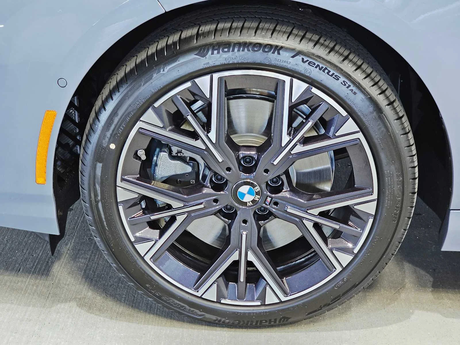 2025 BMW 2 Series 228 - Photo 8