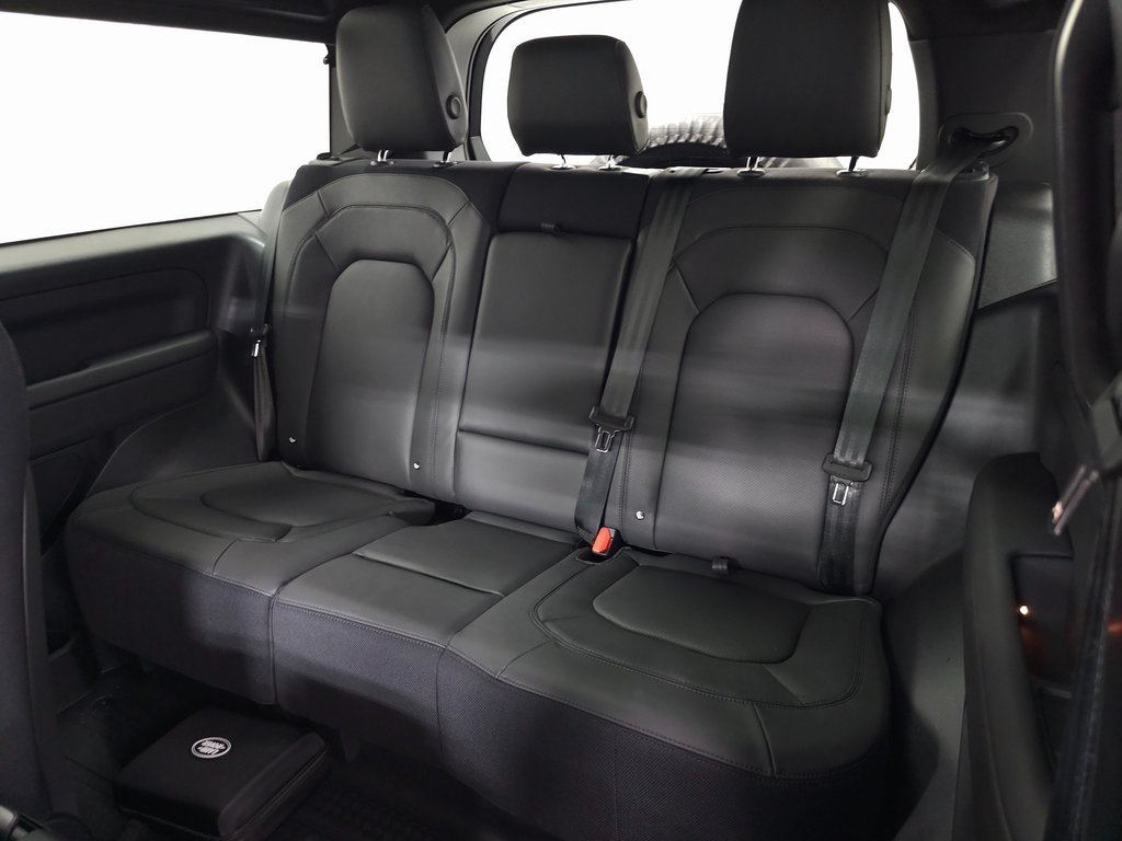 2025 LAND ROVER DEFENDER - Image 35