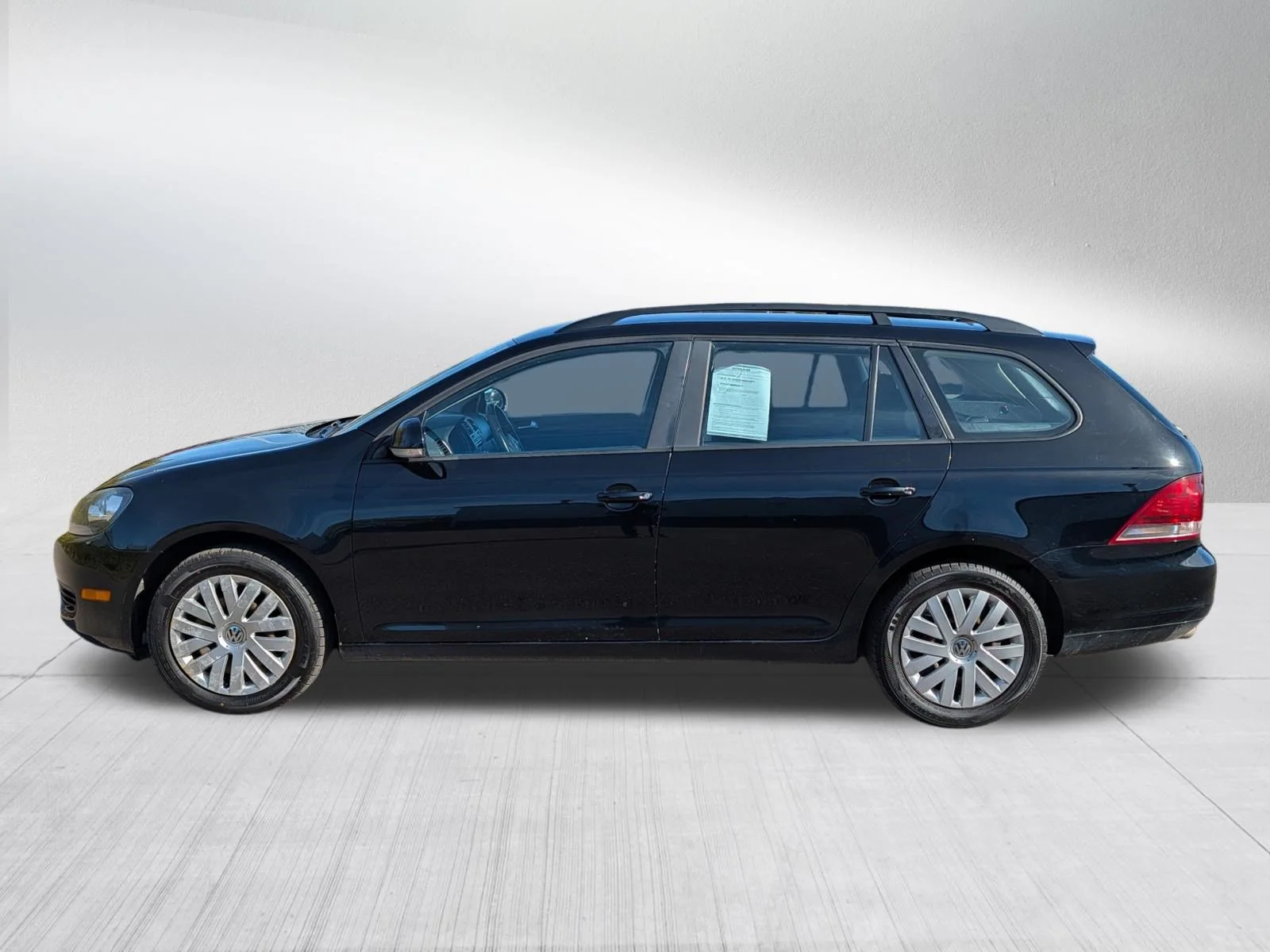 Used 2014 Black Uni Volkswagen S image 4