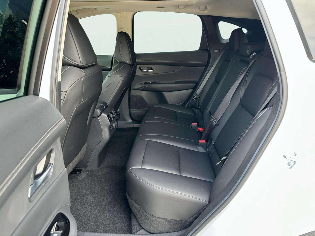 2025 Nissan Murano SL - Photo 14