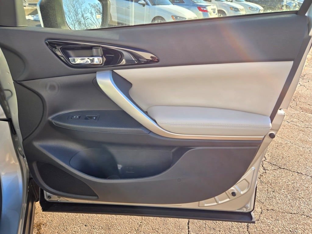 2026 Mitsubishi Eclipse Cross SEL - Photo 7