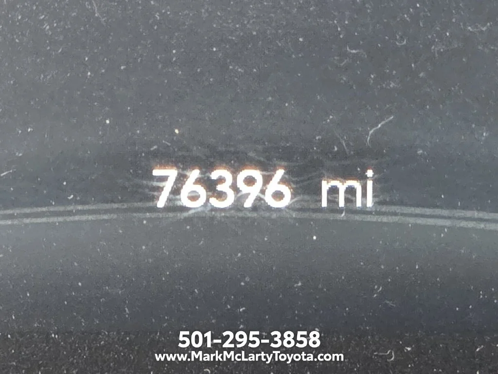 Used 2023 White Chrysler Touring L image 23