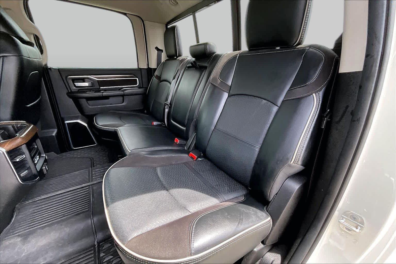 Used 2024 Pearl White Ram Laramie image 20