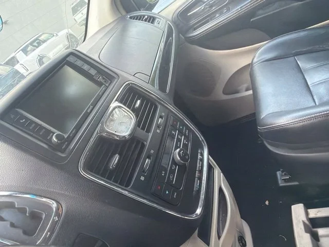Used 2014 Black Chrysler Touring image 14