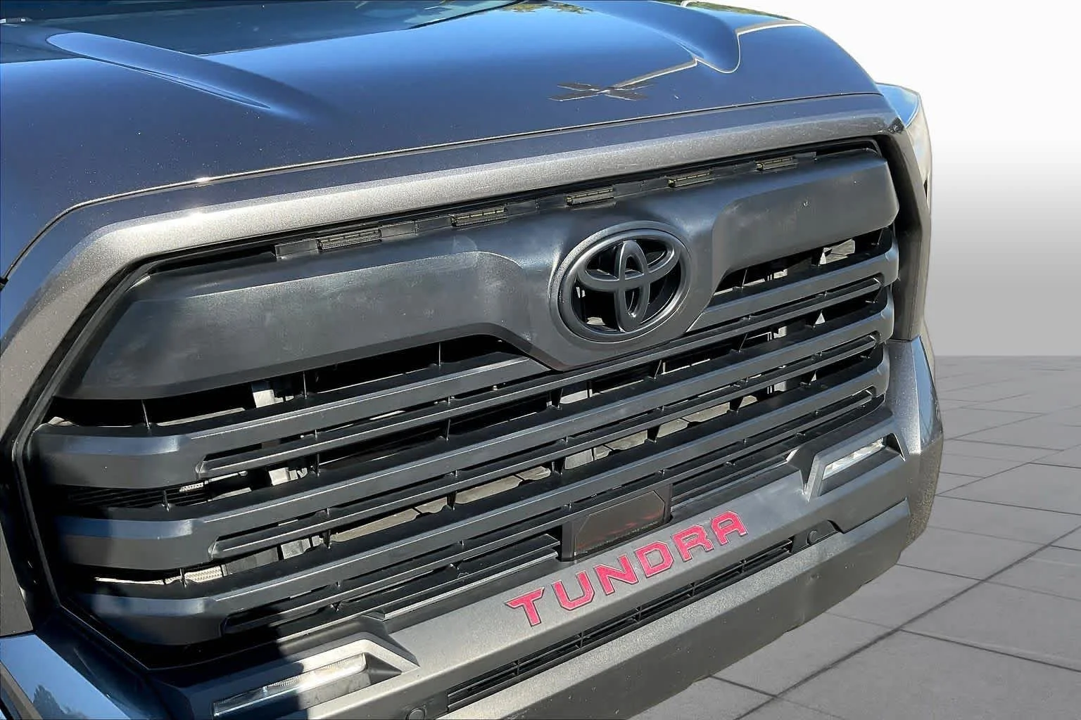 Used 2022 Magnetic Gray Metallic Toyota SR5 image 29