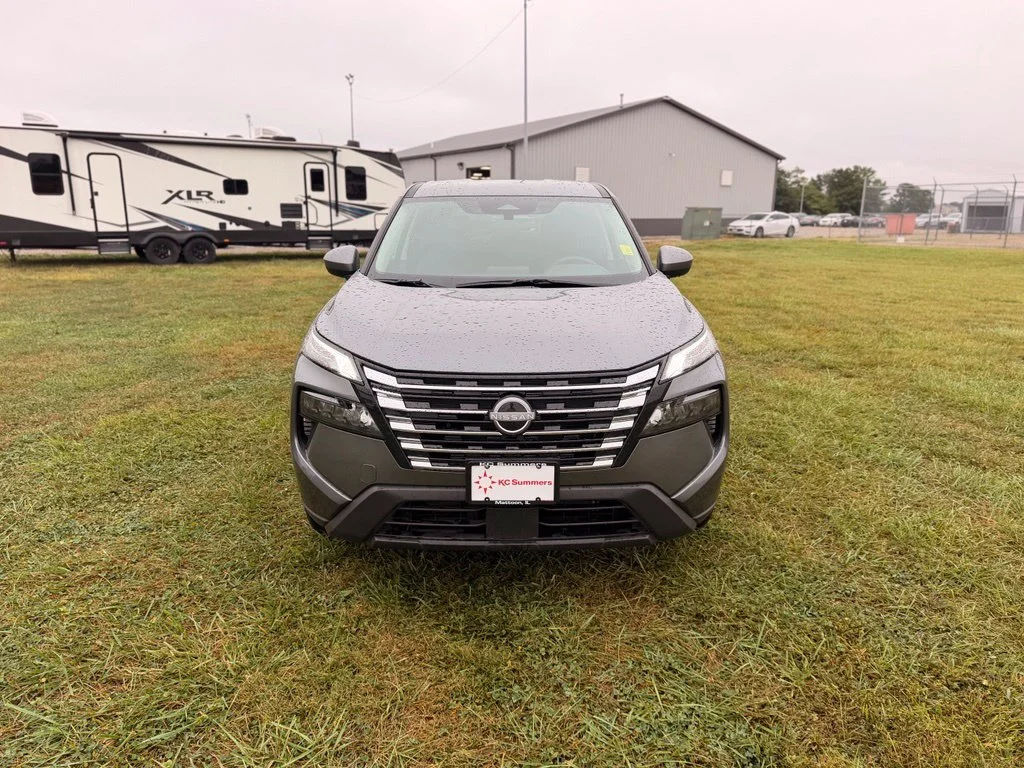 Certified Used 2026 Gun Metallic Nissan SV image 2