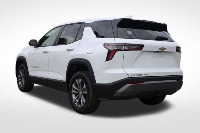 Used 2025 White Chevrolet LT image 11