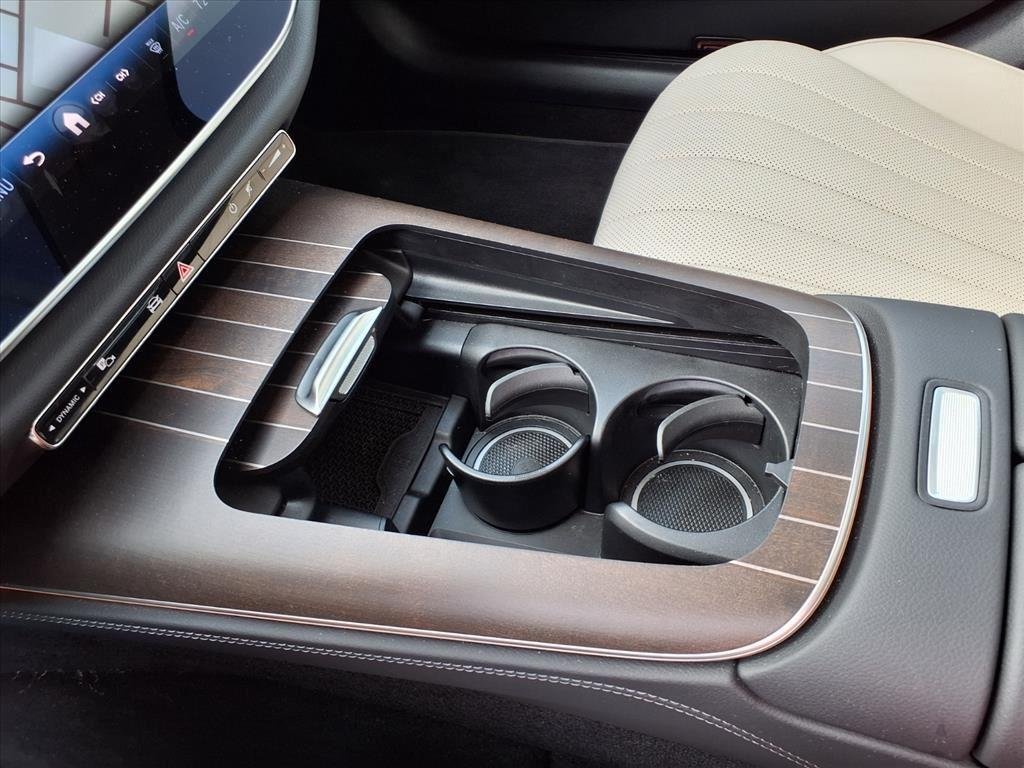 2024 Mercedes-Benz E-Class E450 - Photo 11