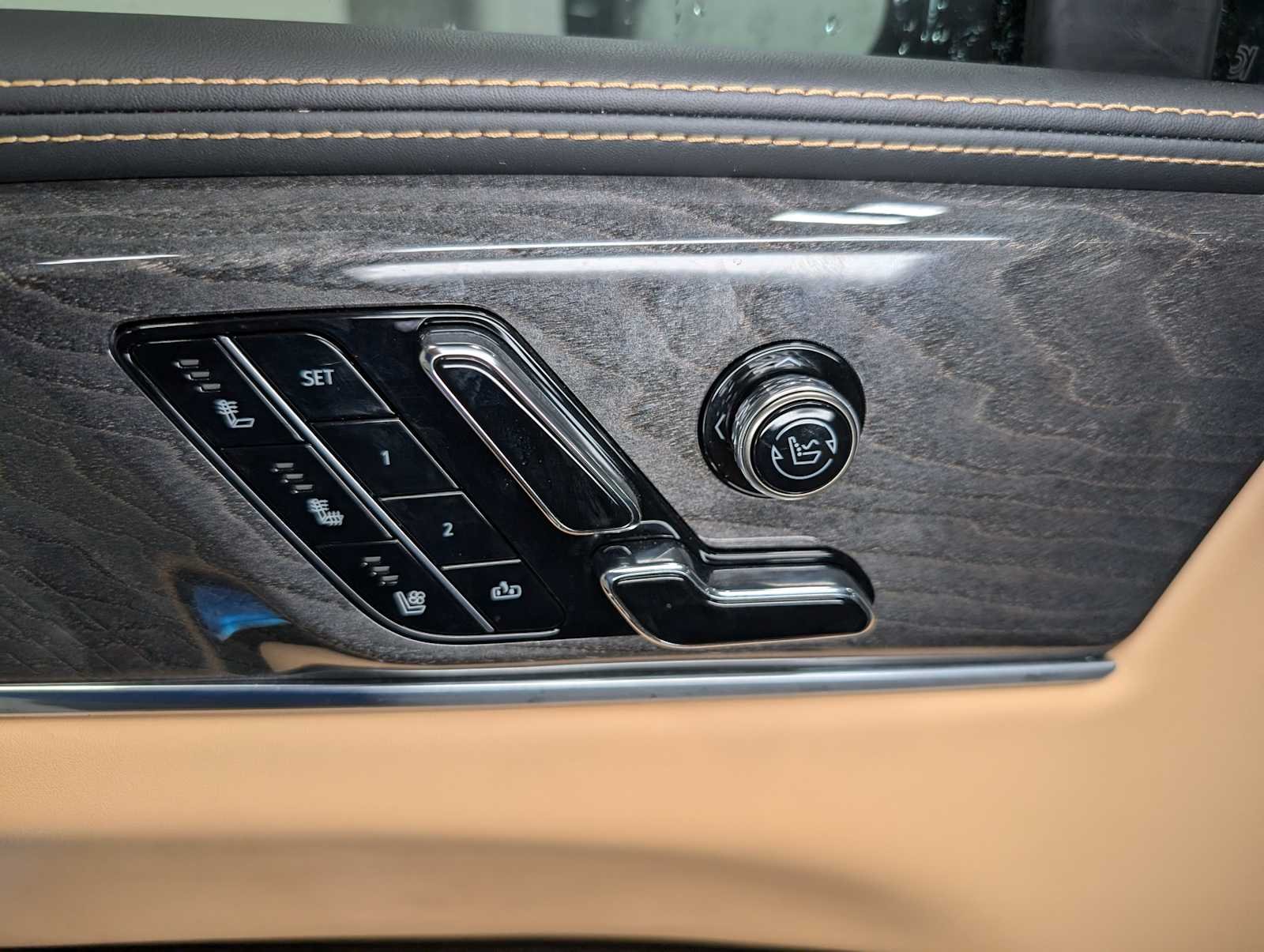 2025 Cadillac Escalade IQ Sport 2 - Photo 46