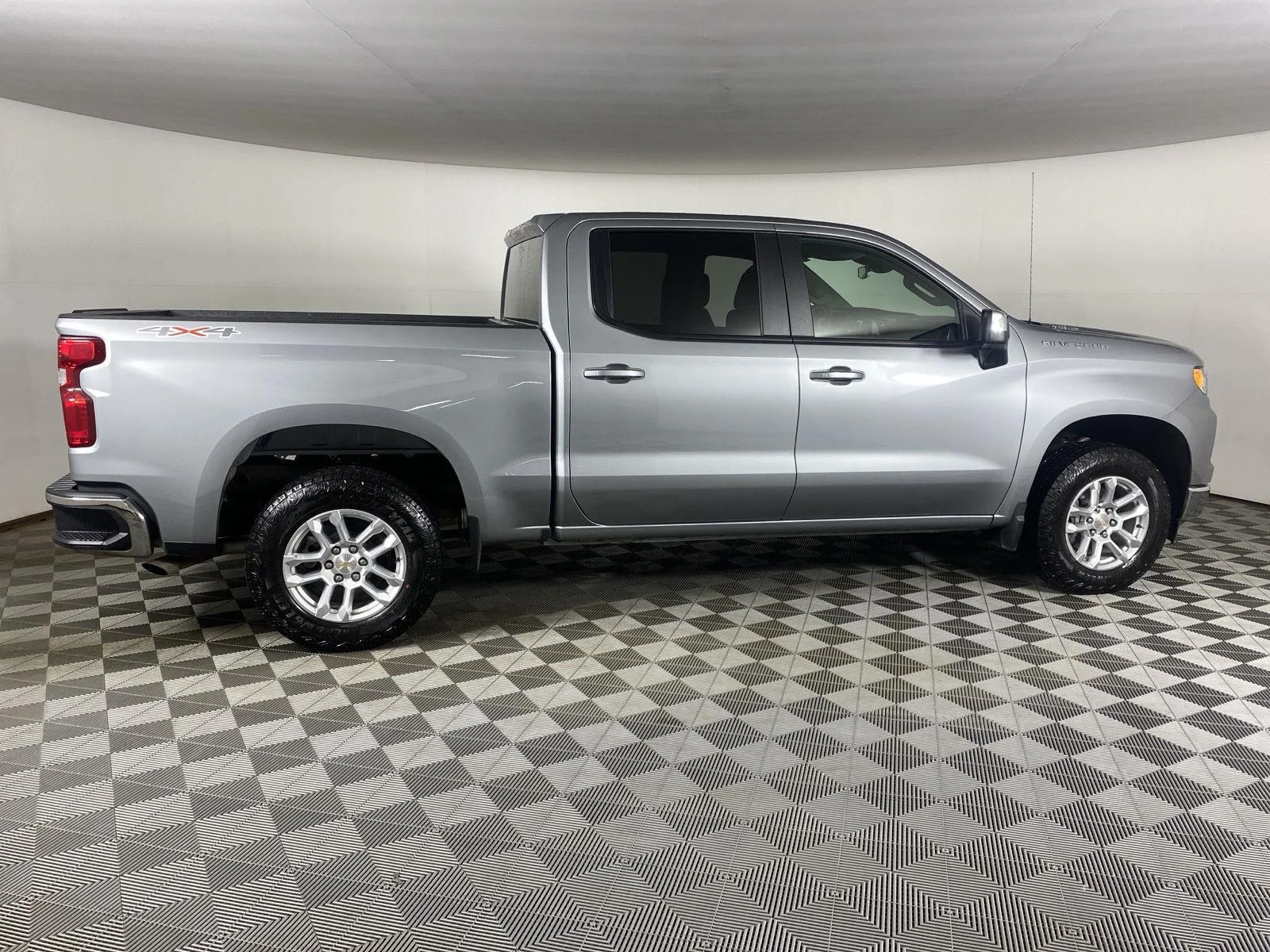 Used 2026 Sterling Gray Metallic Chevrolet LT image 8