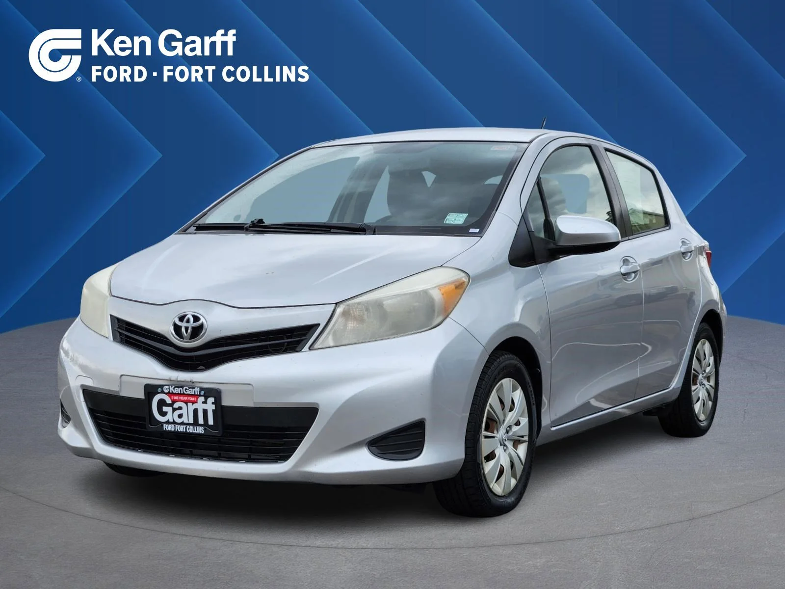 2013 Toyota Yaris LE