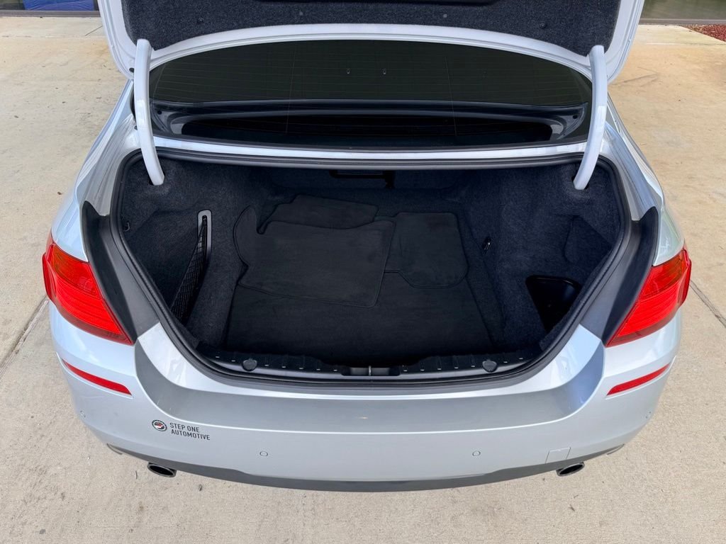 Used 2016 Silver BMW 535i image 33