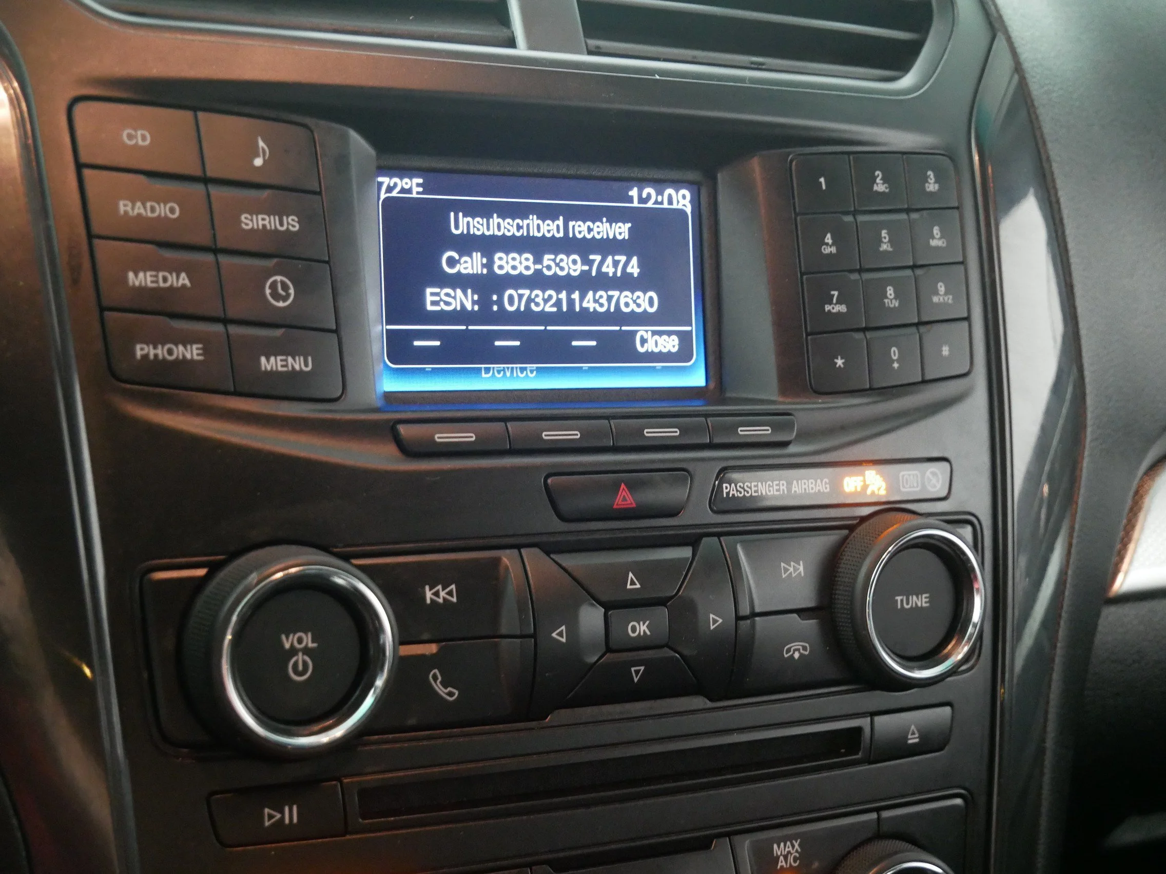 Used 2017 Blue Jeans Metallic Ford XLT image 22