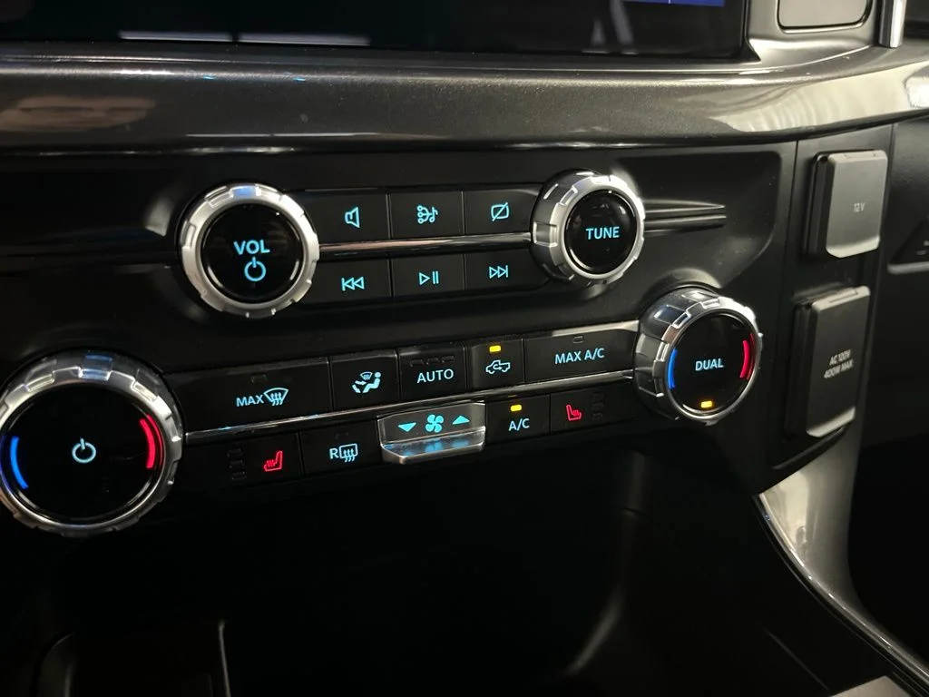Used 2023 Blue Ford Tremor image 15