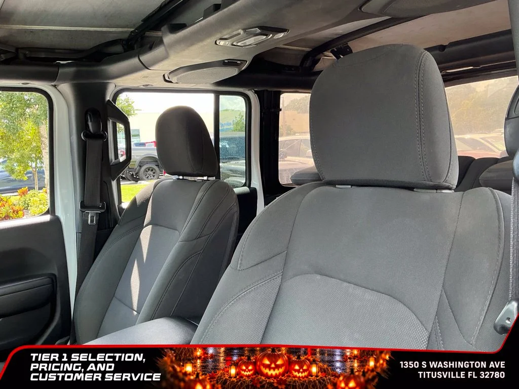 Used 2023 White Jeep Sport S image 23
