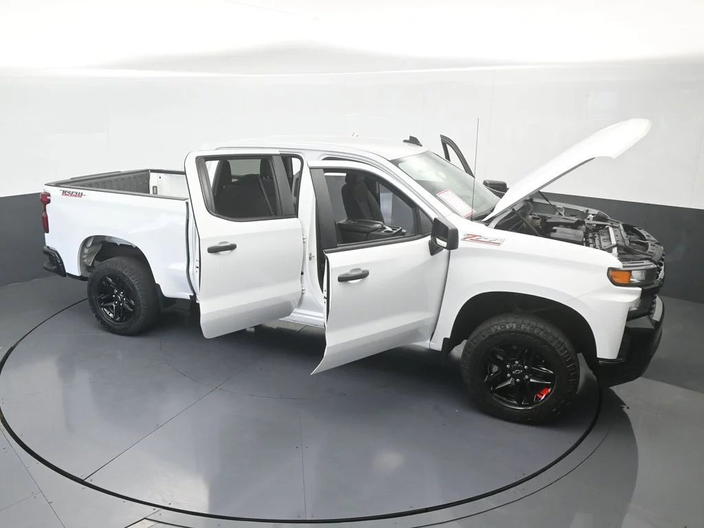 Used 2021 Summit White Chevrolet Custom Trail Boss image 73