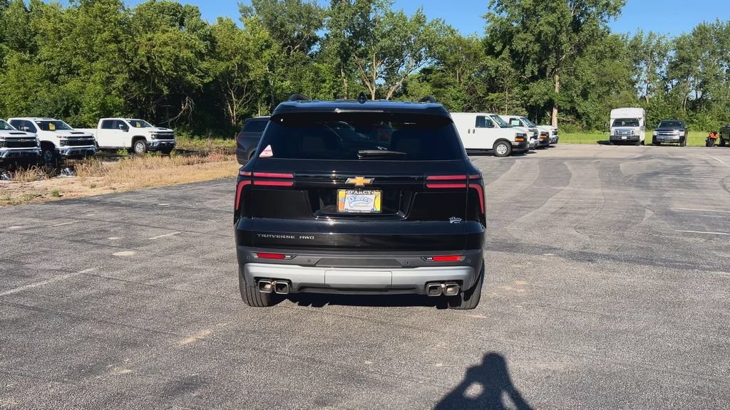 2025 Chevrolet Traverse LT - Photo 7