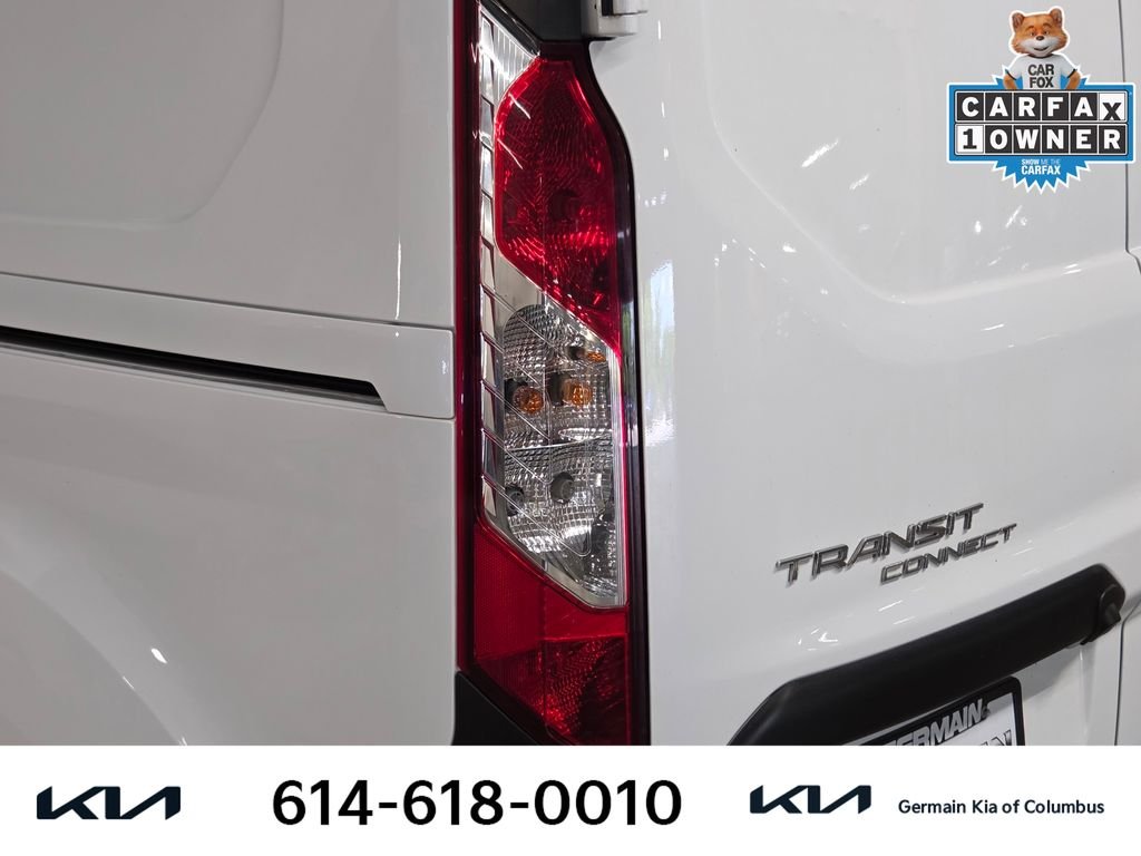 Used 2019 White Ford XL image 15